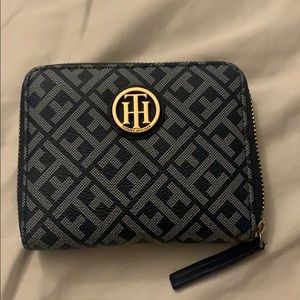 Tommy Hilfiger wallet